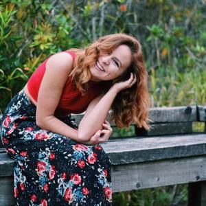 Meet your Posher, Manya